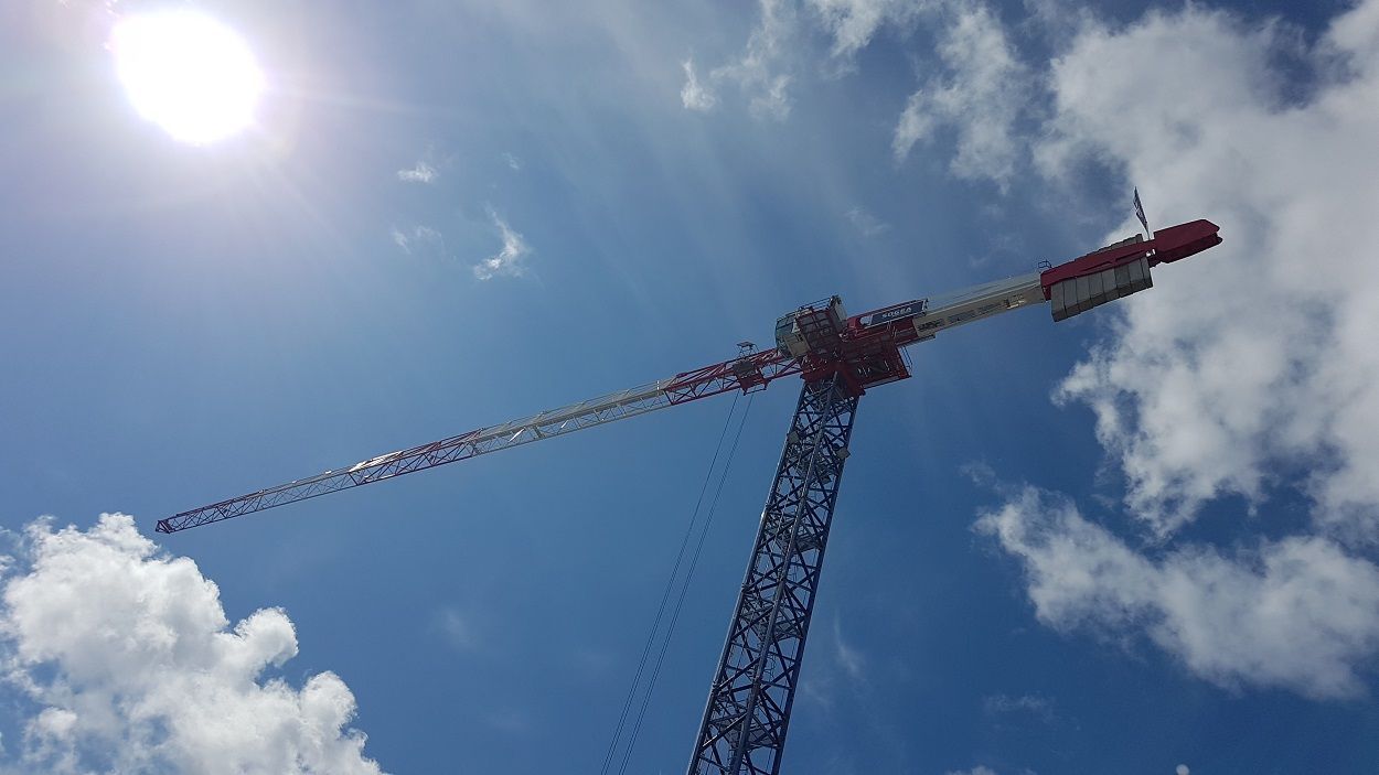 découvrez les enjeux et conséquences de la crise actuelle dans le secteur de la construction. analyse des problématiques économiques, sociales et environnementales qui impactent ce domaine crucial, ainsi que les perspectives pour l'avenir.