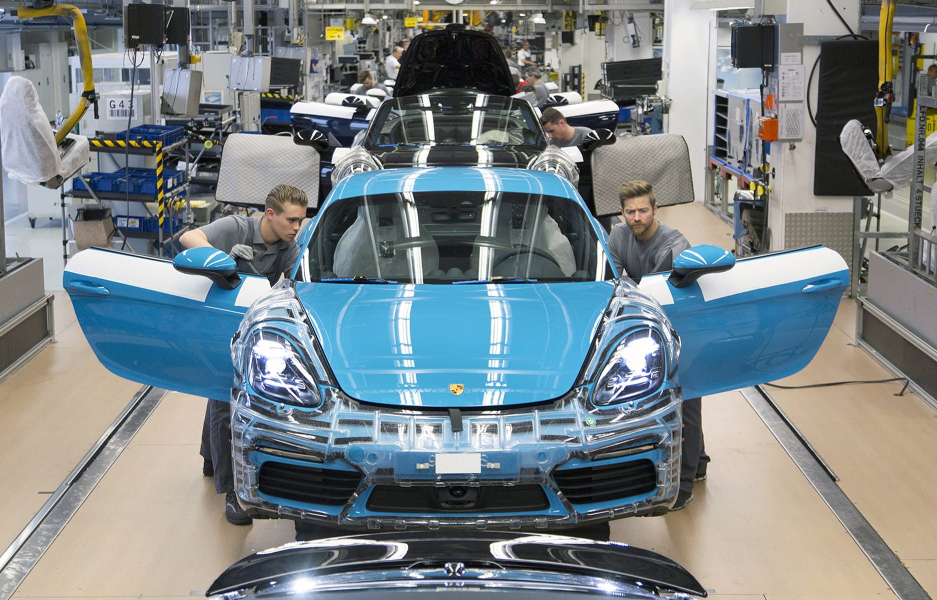 découvrez l'univers dynamique de l'industrie automobile, où innovation, technologie et durabilité se rencontrent pour façonner l'avenir du transport. explorez les dernières tendances, les modèles de véhicules écologiques et les avancées en matière de sécurité.